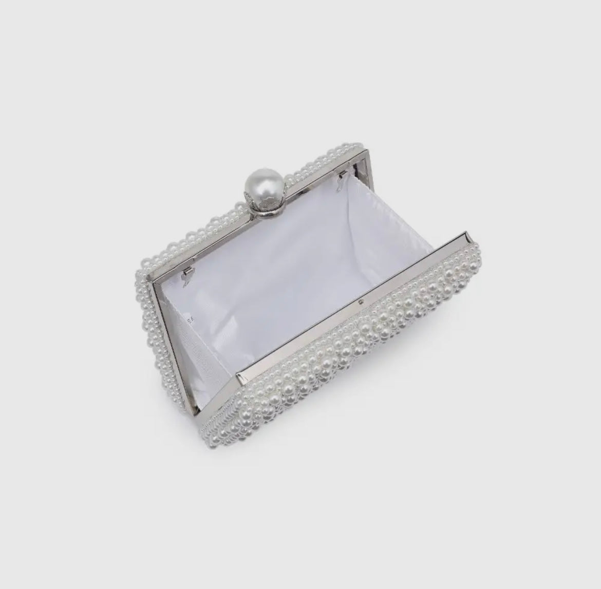 Pearl Clutch (White)